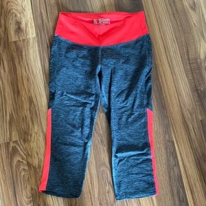 New Balance quarter-length leggings